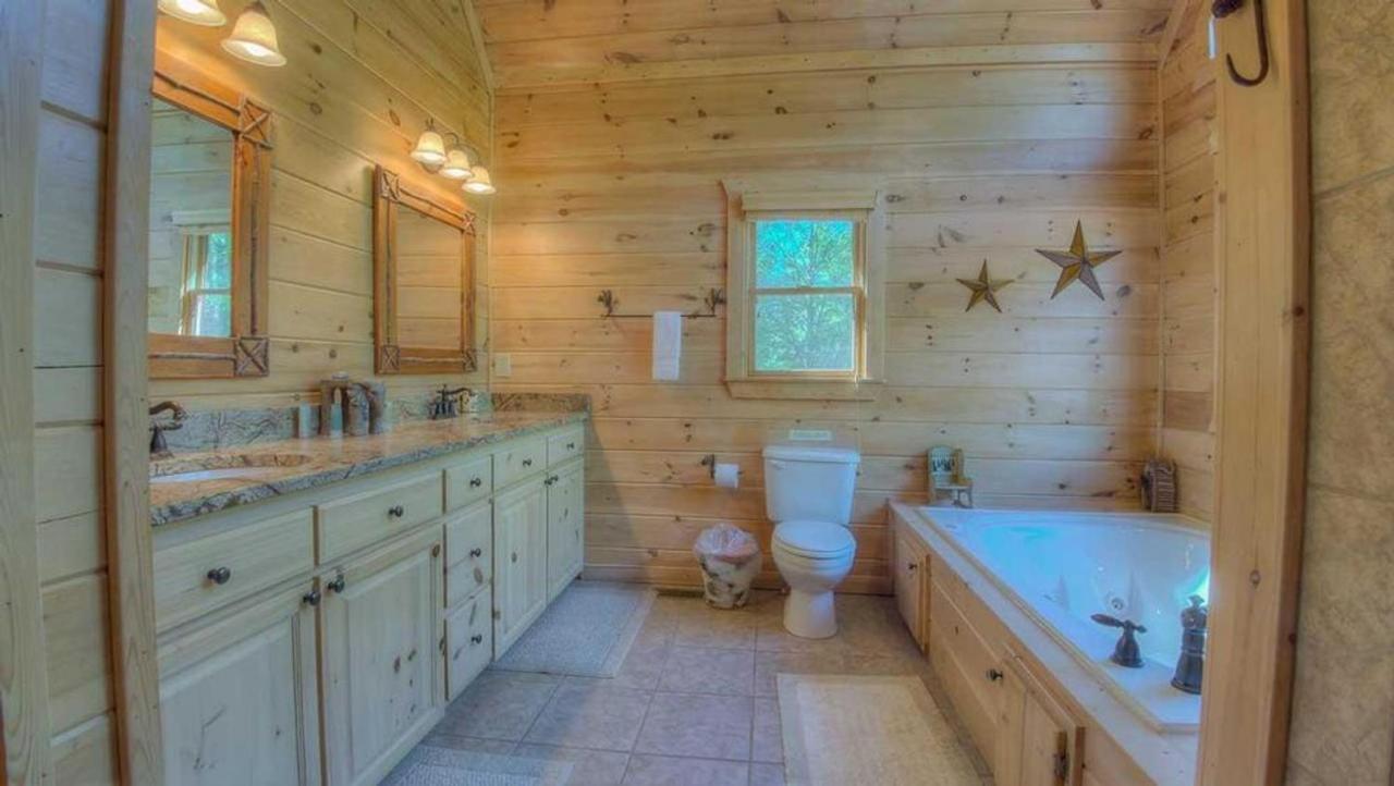 All Decked Out Blue Ridge Bagian luar foto