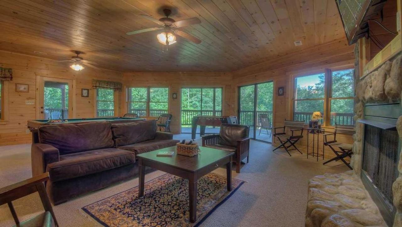 All Decked Out Blue Ridge Bagian luar foto