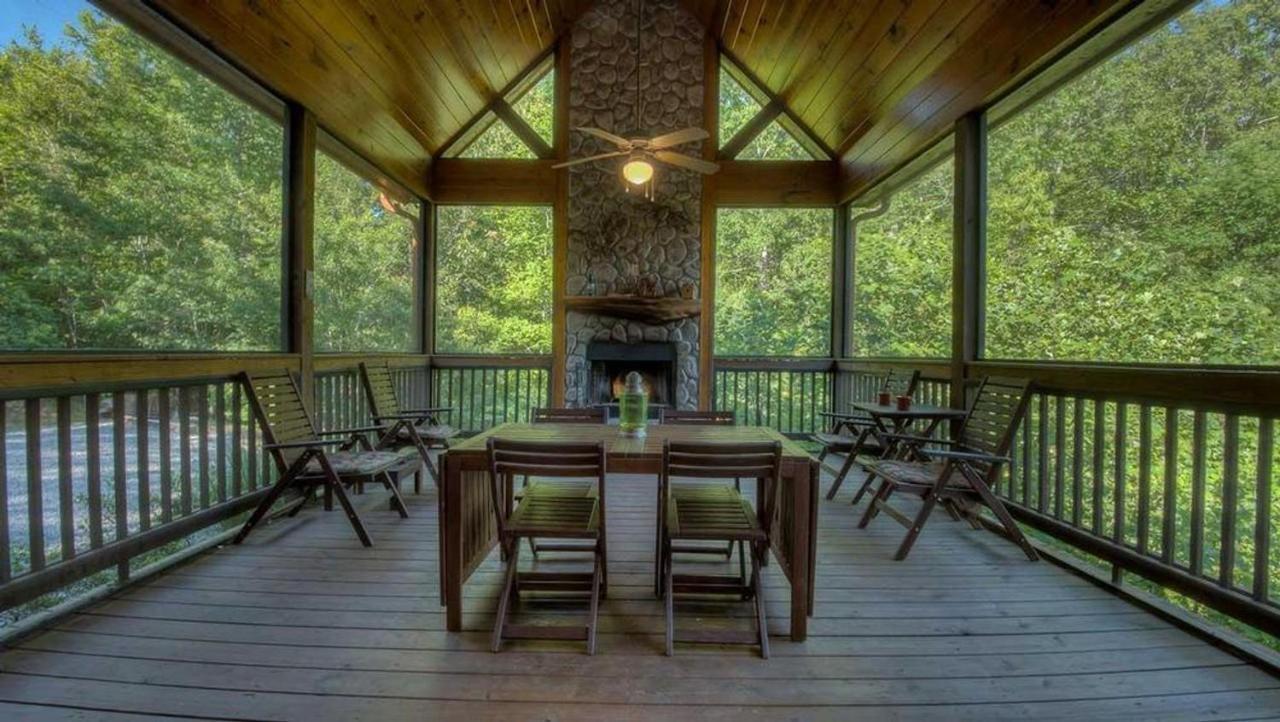 All Decked Out Blue Ridge Bagian luar foto