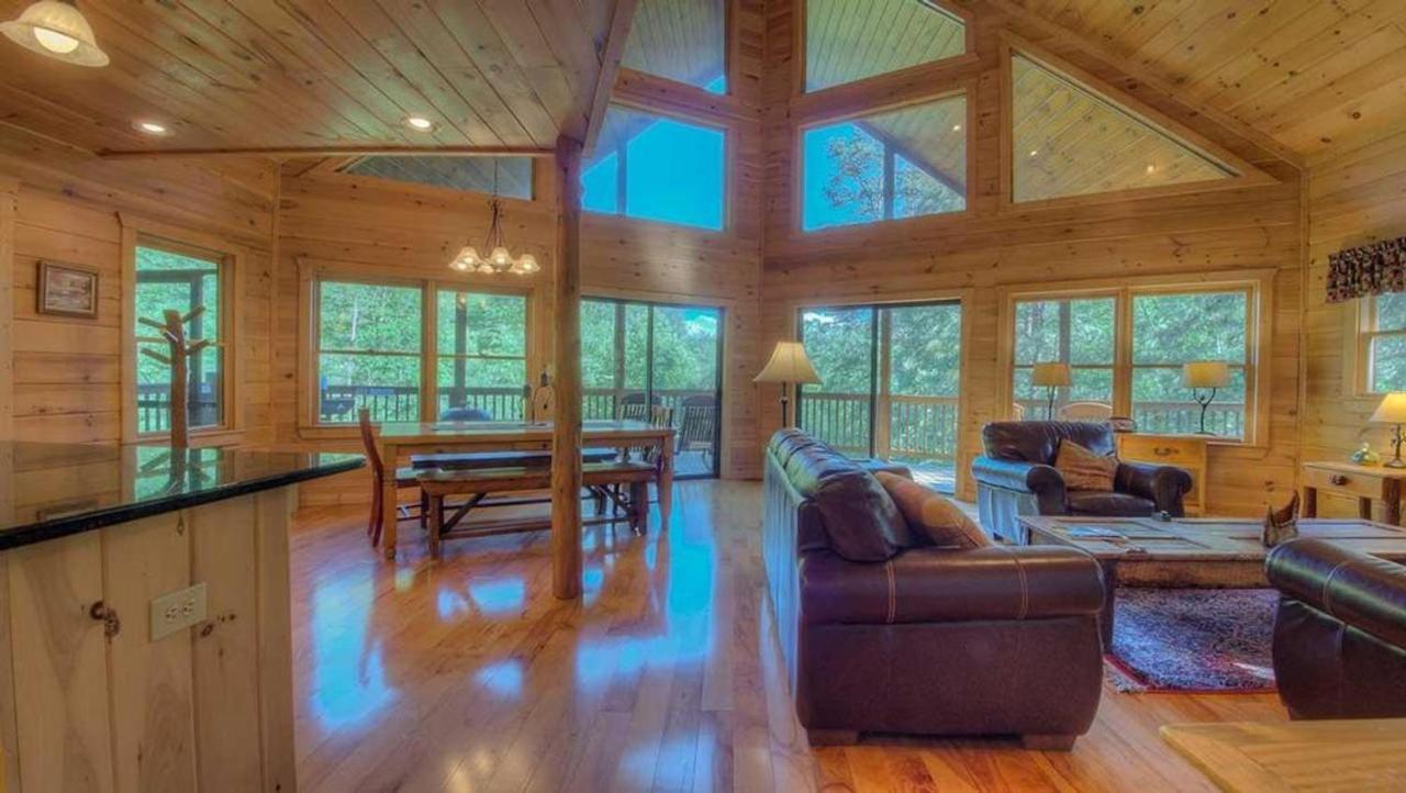 All Decked Out Blue Ridge Bagian luar foto