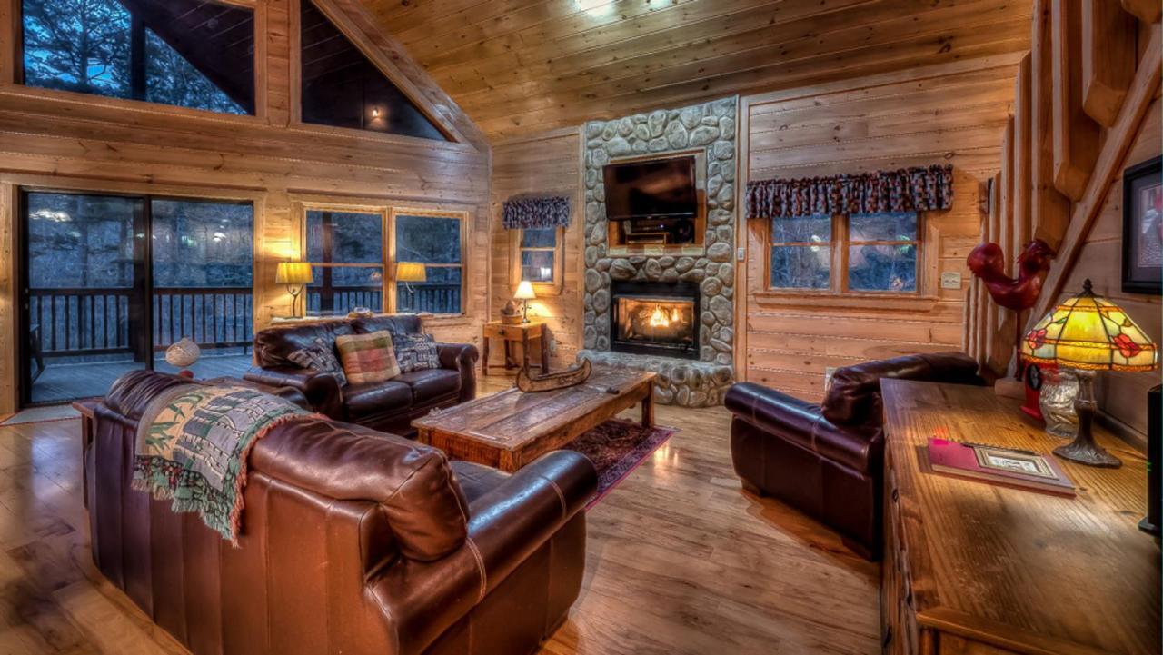 All Decked Out Blue Ridge Bagian luar foto