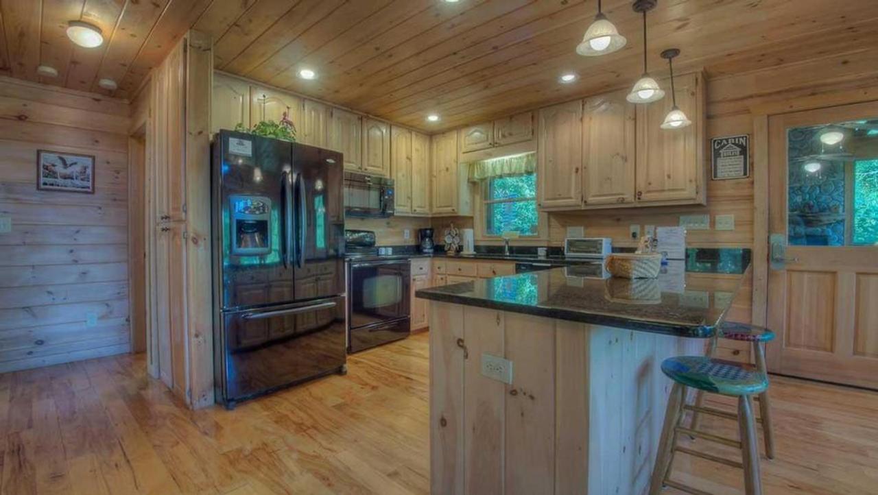 All Decked Out Blue Ridge Bagian luar foto
